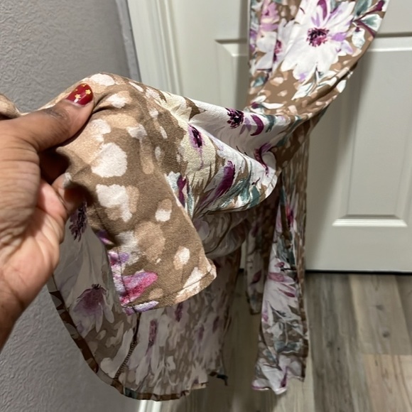 ODDY maxi dress size Medium floral Tan v neck with Splits Size Large - Picture 6 of 8